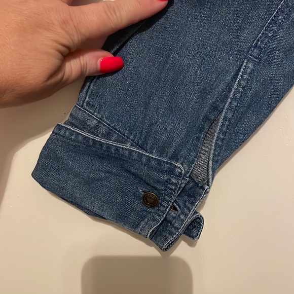 Vintage Bushwacker denim button down - Picture 4 of 5